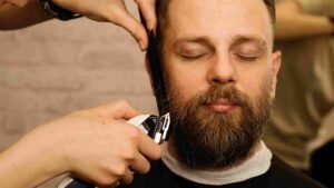 10 Reasons Why You Should Leave Beard Trimming to the Pros