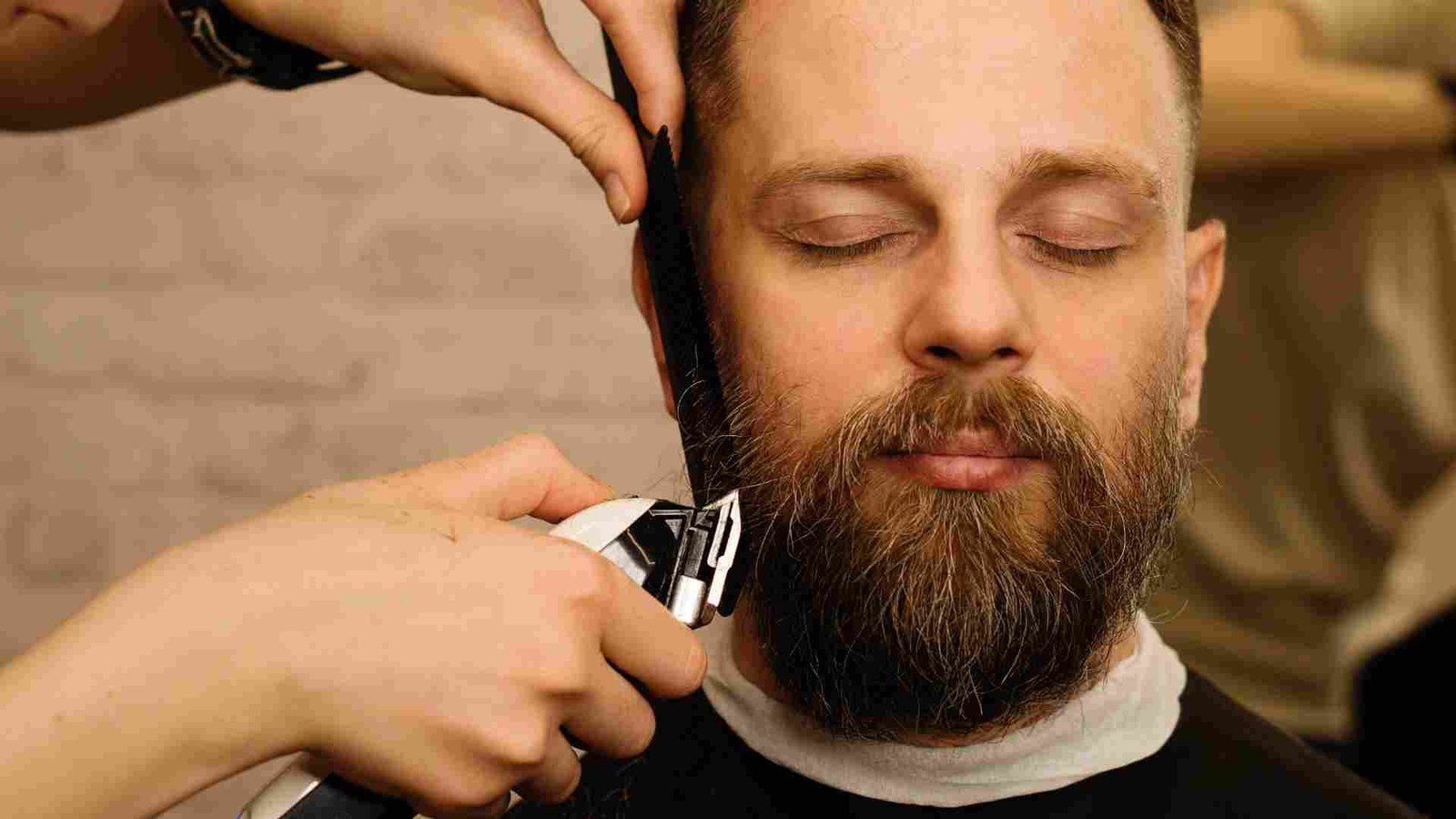 10 Reasons Why You Should Leave Beard Trimming to the Pros