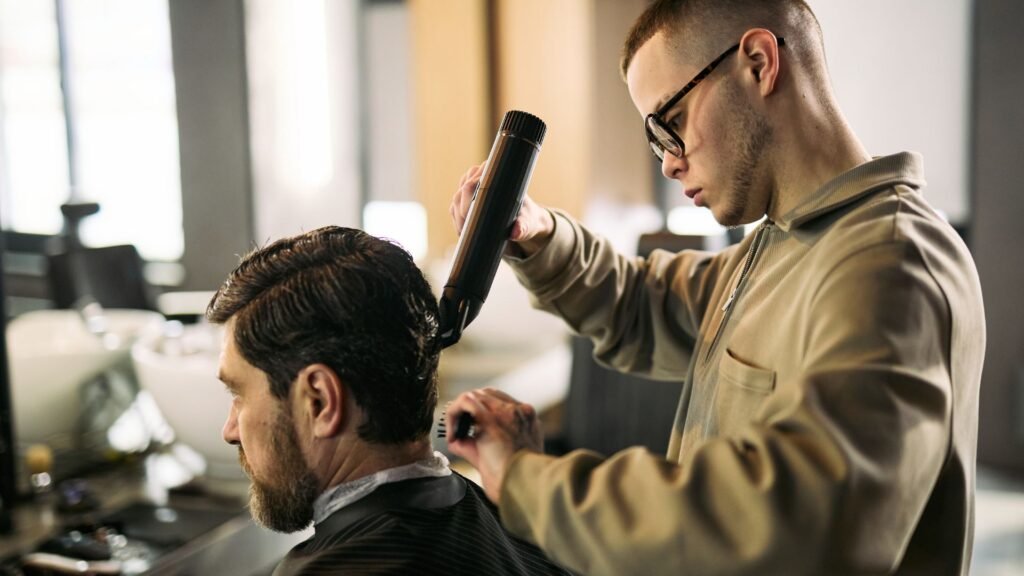 Popular Haircuts vs. Timeless Haircuts: A Side-by-Side Comparison